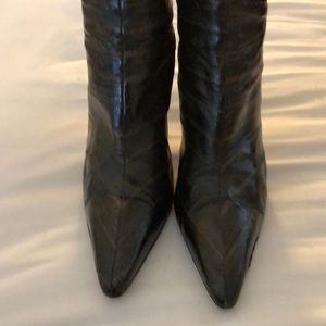 Dolce Gabbana Green Gold Skin 3.5 inch size 6 Booties